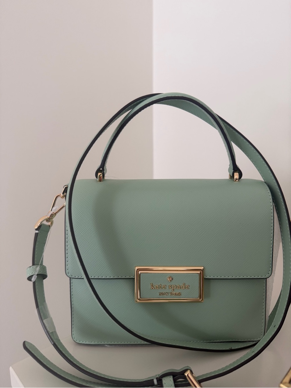 NWT Kate spade Mint Green Saffiano Leather Top-Handle Satchel with Gold Hardware